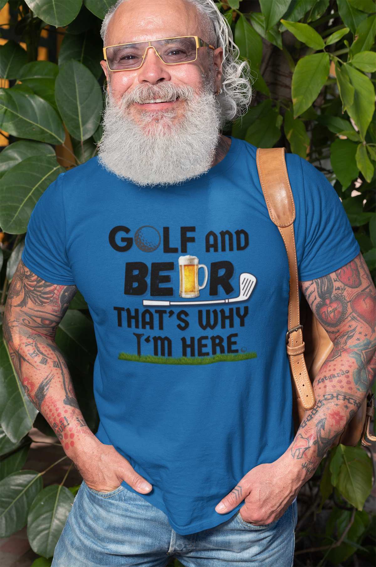 "Golf and Beer. That's Why I'm Here" - T-Shirt (DT)