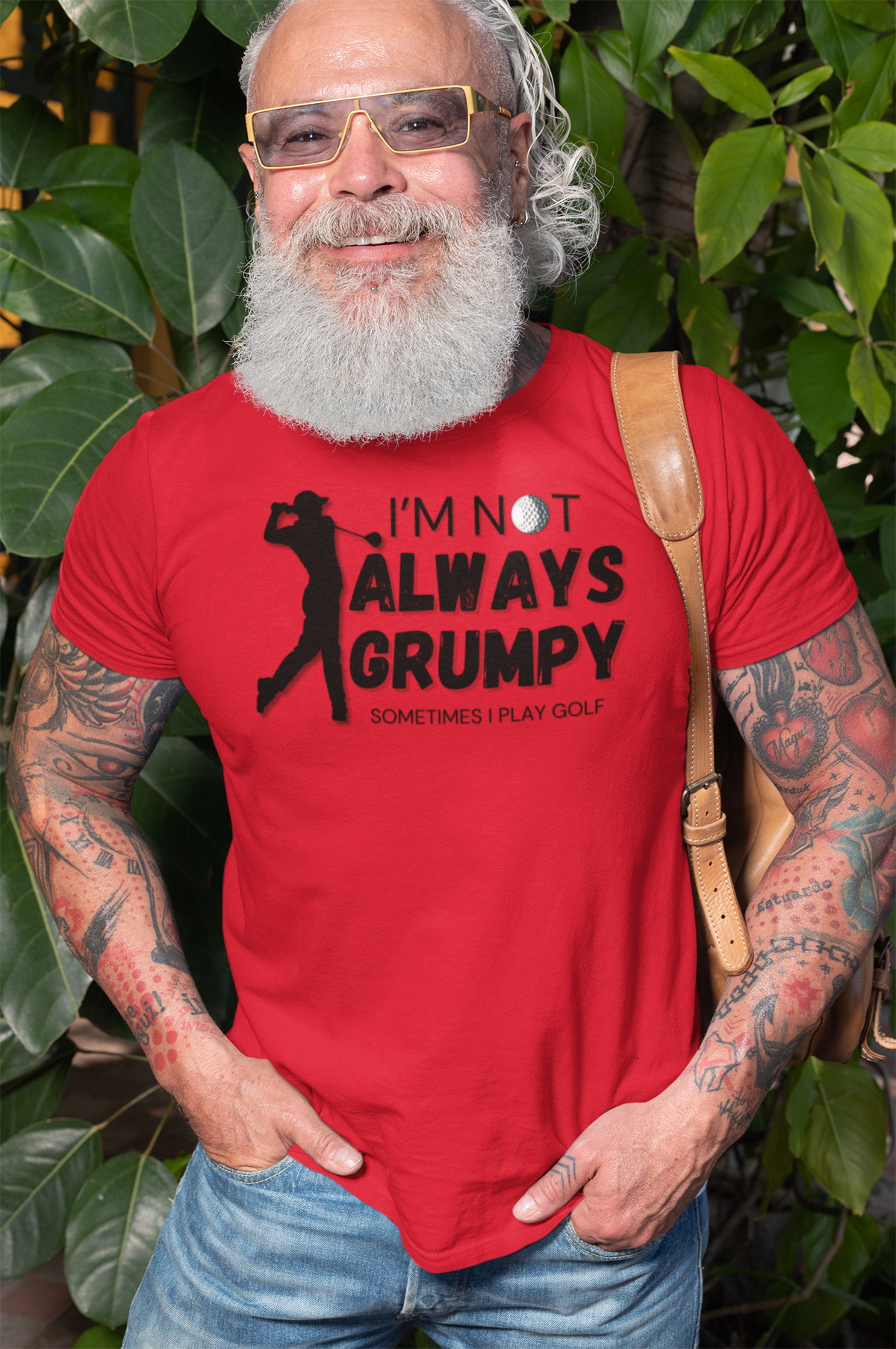 "I'm not always grumpy. Sometimes I play Golf" - T-Shirt (DT)