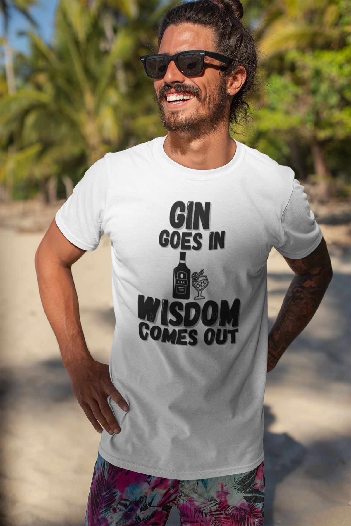 "Gin Goes In. Wisdom Comes Out" - T-Shirt (DT)