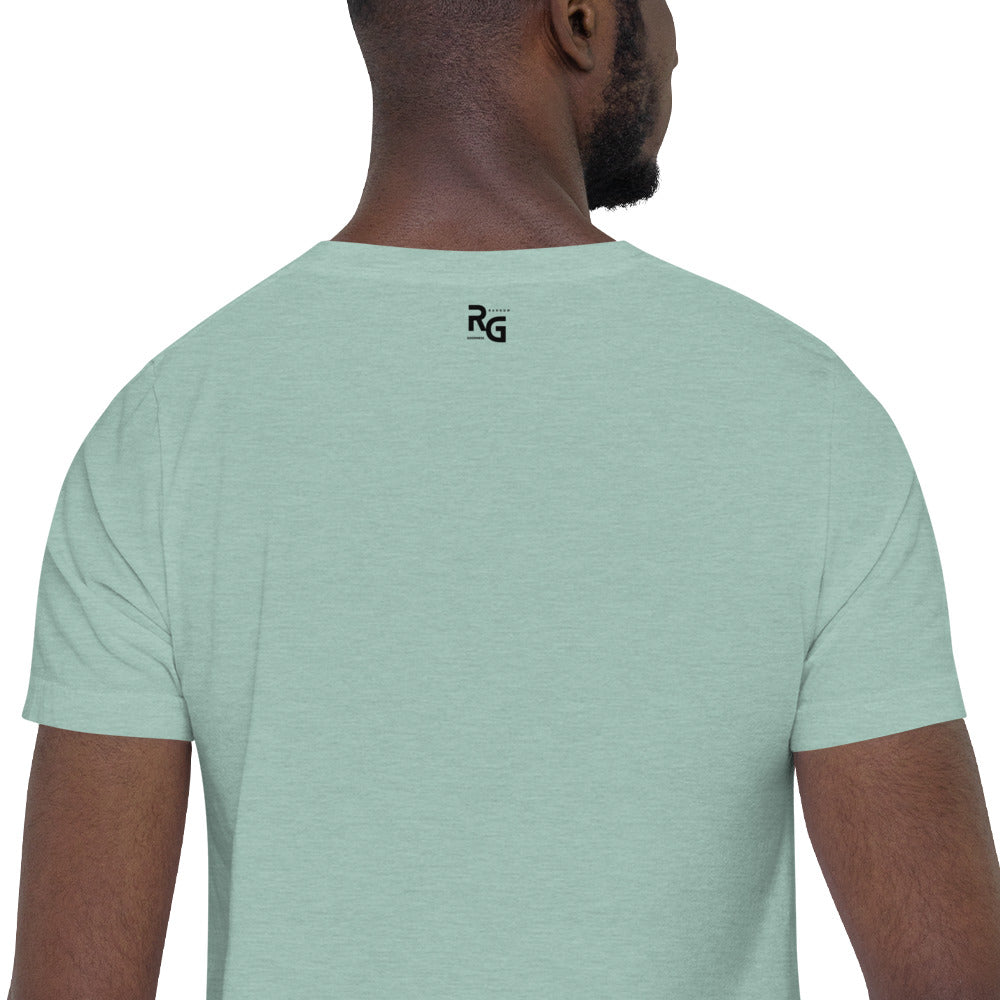"That's What I Do. I Drink Scotch and I know Things." - T-shirt, unisex (DT)